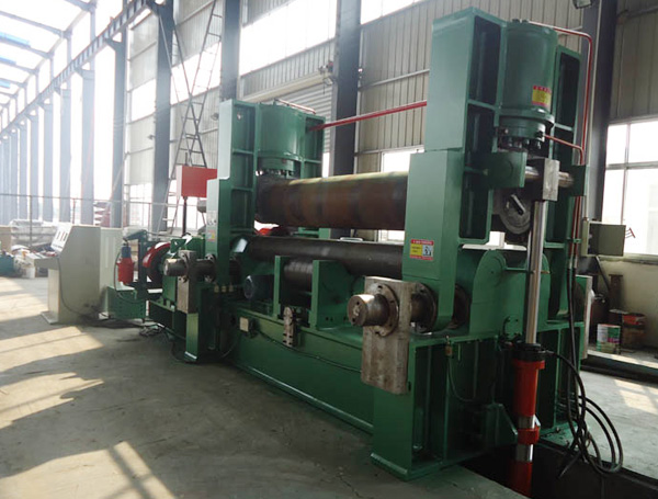 大型、特大型上辊数控万能式星空online(中国)